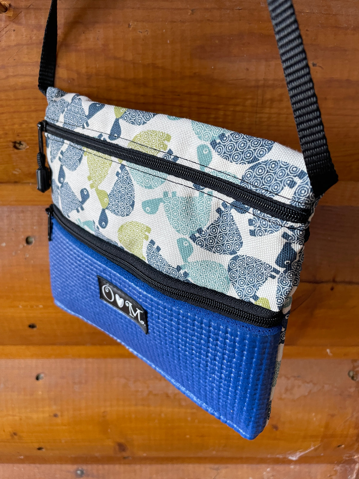 3 Zip Bag Blue- Turtle Blue/Green Turtle Print Fabric