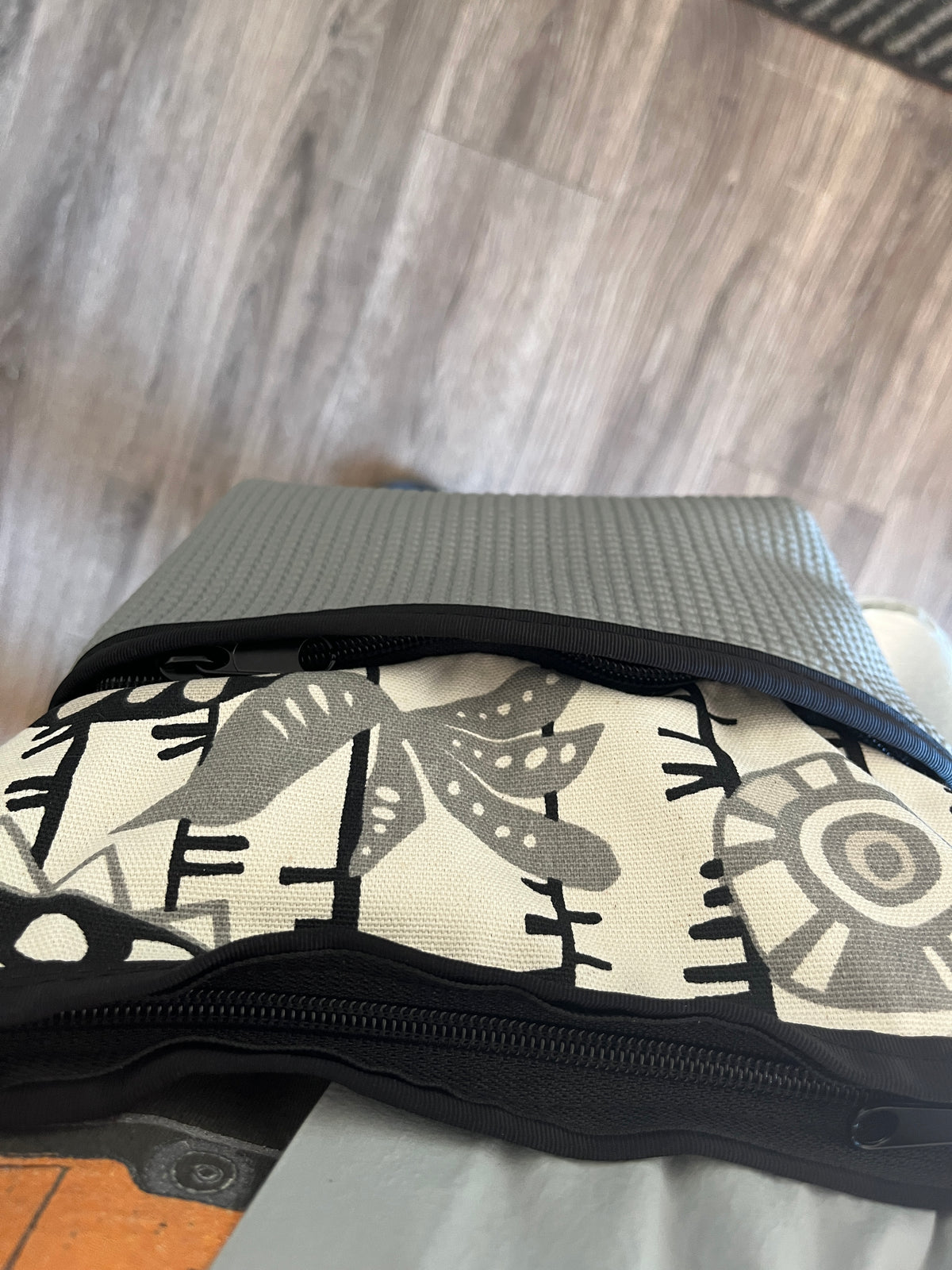 Bernie Gray Crossbody Purse-Bird Print fabric