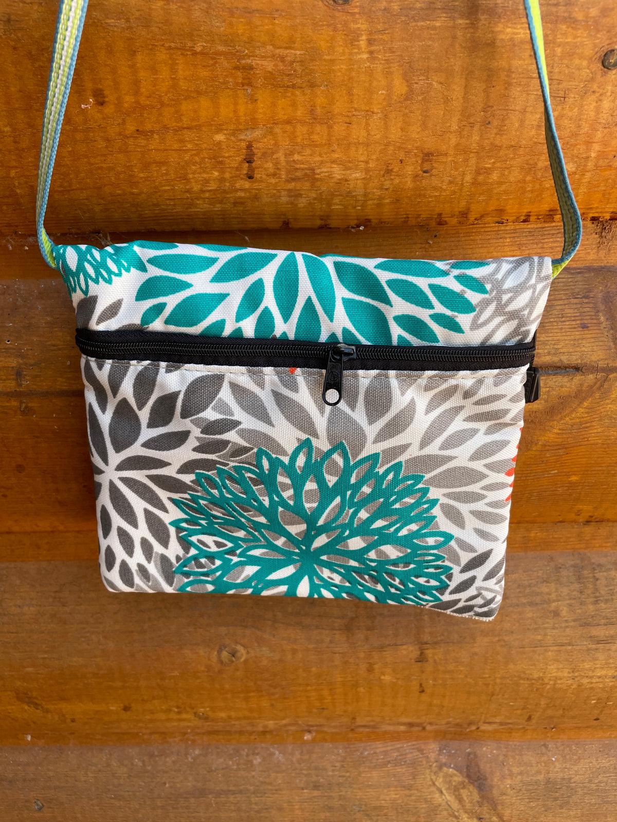 3 Zip Bag Seafoam Green- Floral Print Fabric