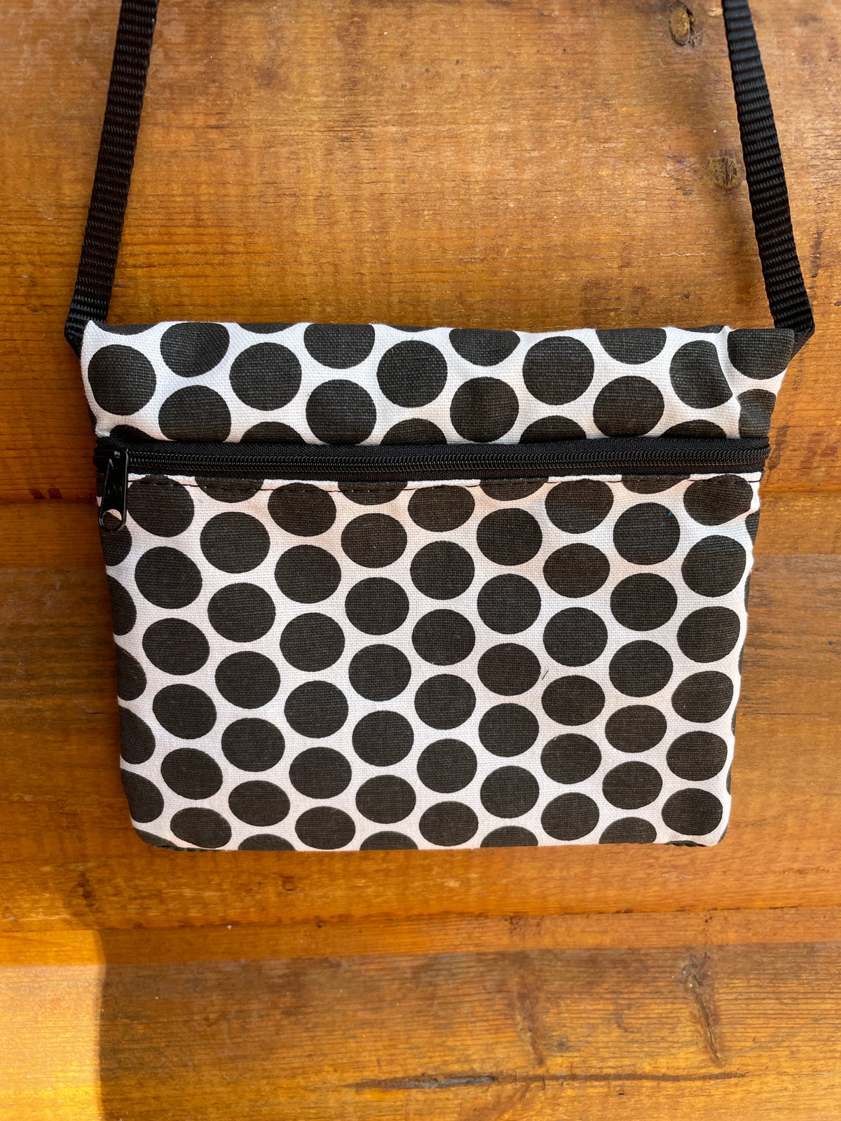 3 Zip Black- Dots Print Fabric