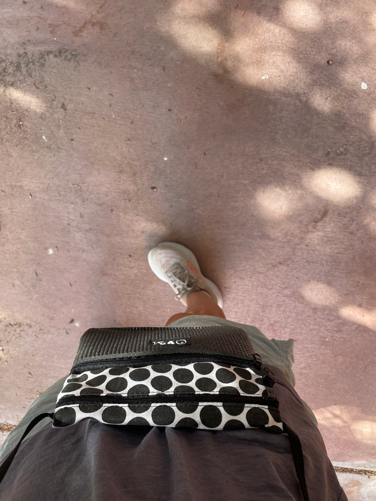 3 Zip Black- Dots Print Fabric