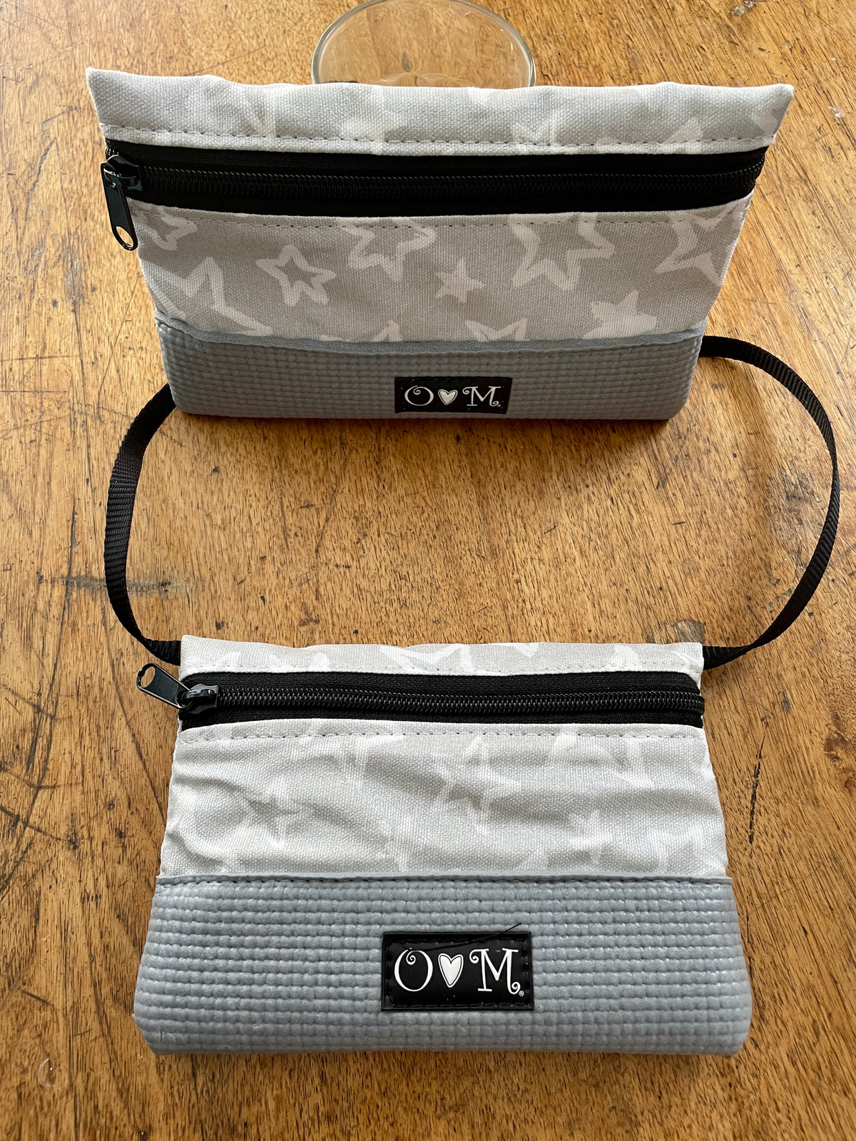 Gray Clutch-Stars print Fabric