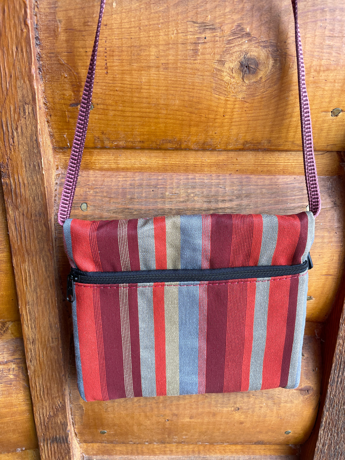 3 Zip Bag Red- Stripe