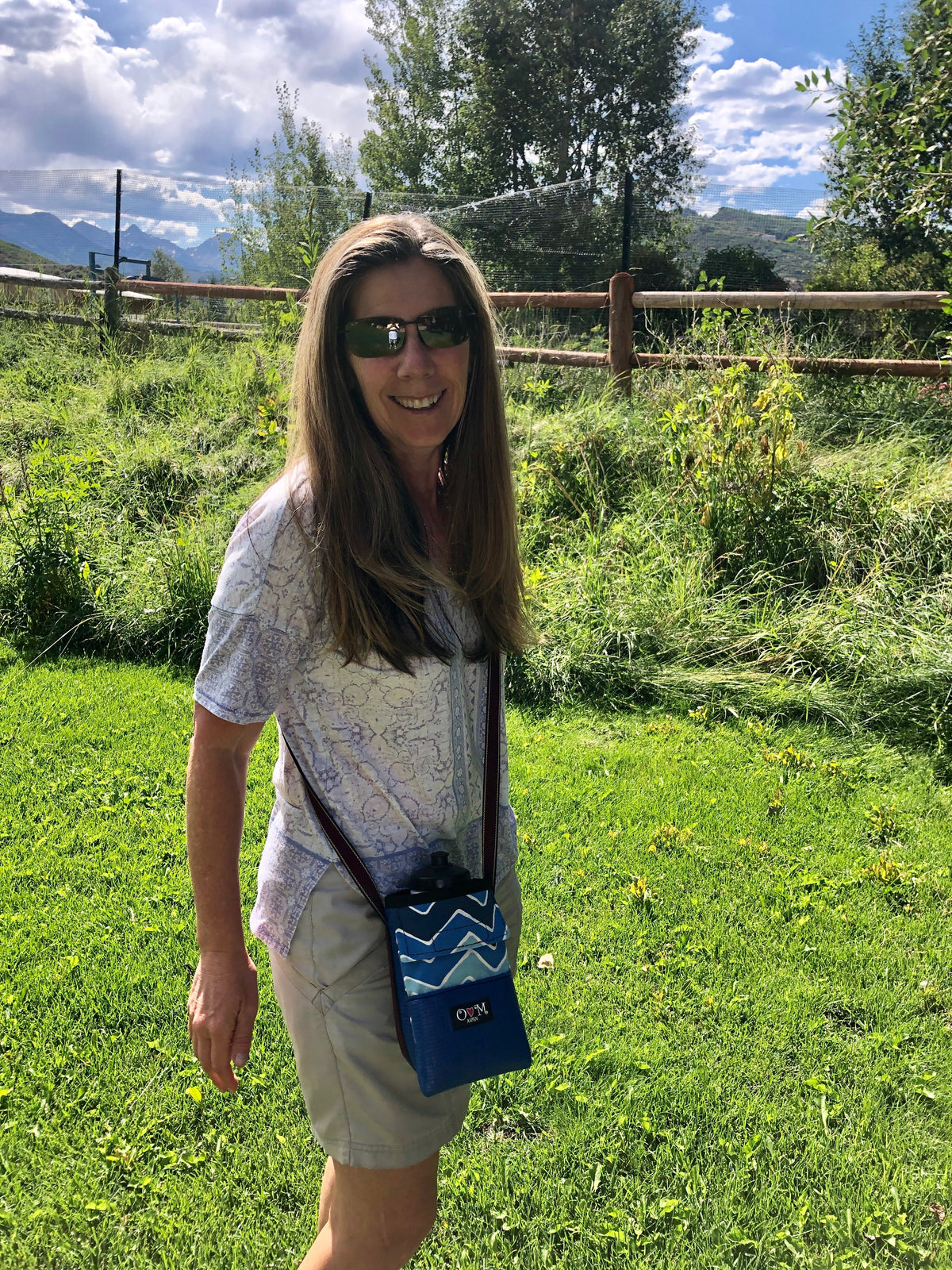 Ajax Water Bottle Holder Purse- Dots small